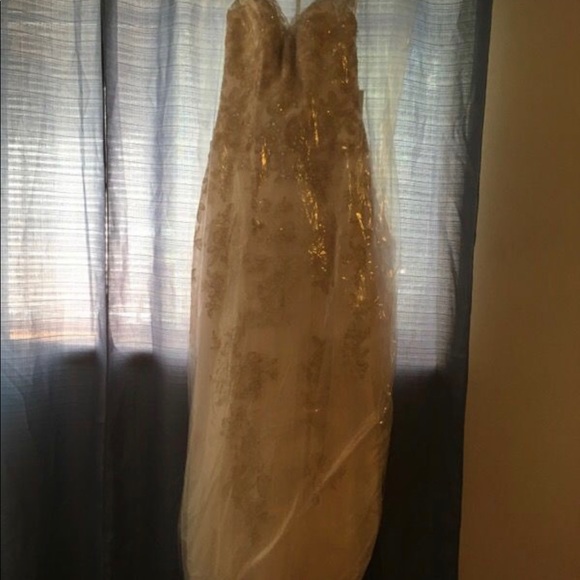 NEW Jewel Ivory Wedding Dress Size 6 👰🎊 - Picture 2 of 3